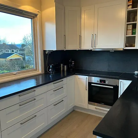 Horizontal Half At Byaasen